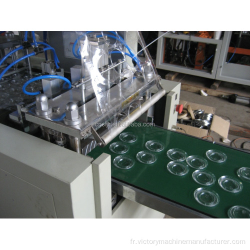 Machine de fabrication de couvercles en plastique pour gobelets en papier la plus vendue